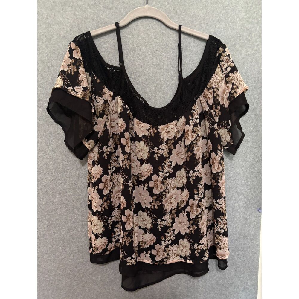 Rue21 Black Floral Lace Trim‎ Blouse Sheer Romantic Flowy Top Large Whimsigoth